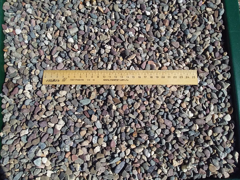 Kamenclub.ru: Галька речная окат цветная фр.5-10 мм. купить  в Крыму галька речная белый, серый, красноватый, синий, темно-серый речная окатанная галька декоративная 6800 руб/т   фото КАМЕНЬ КЛУБ