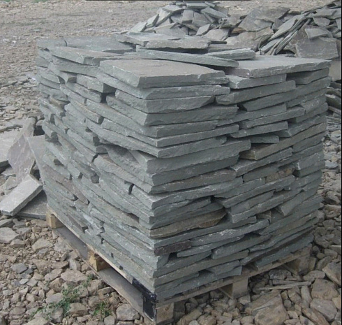 Kamenclub.ru: Песчаник пластушка серо-зеленый (1,5 см)  купить в Крыму плитняк - пластушка серо-зеленый, серый, зеленый пластушка рваная ландшафтная колотая 10200 руб/м3   фото КАМЕНЬ КЛУБ