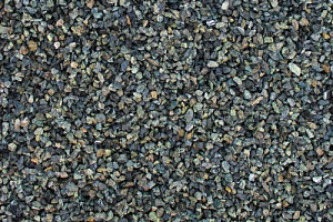 Kamenclub.ru: Щебень крошка зеленый (змеевик) фр. 3-5 мм  купить в Крыму камень змеевик зеленый, салатовый светло-зеленый мраморная каменная декоративная крошка 9000 руб/т   фото КАМЕНЬ КЛУБ