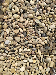 Kamenclub.ru: Галька речная окат рыжая фр. 20-40 мм. купить  в Крыму галька речная окатанная рыжая желтая серая округлая речная галька 5000 руб/т   фото КАМЕНЬ КЛУБ