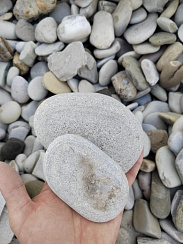 Галька черноморская фр. 50-100 мм.  купить в Крыму фото Камень Клуб