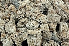 Kamenclub.ru: Крымский природный меотис фр. 100-500 мм.  купить в Крыму    6 500 руб/т   фото КАМЕНЬ КЛУБ