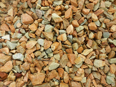 Kamenclub.ru: Щебень крошка желтый (ЗЛАТОЛИТ) фр. 20-40 мм.  купить в Крыму златолит бежевый, золотистый, желтый декоративная каменная крошка 10800 руб/т   фото КАМЕНЬ КЛУБ