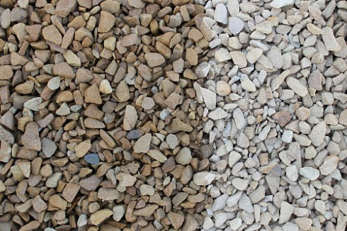 Kamenclub.ru: Щебень крошка желтый (песчаник) фр. 10-20 мм.  купить в Крыму песчаник бежевый, серый, рыжий декоративный ландшафтный щебень колотый 9500 руб/т   фото КАМЕНЬ КЛУБ
