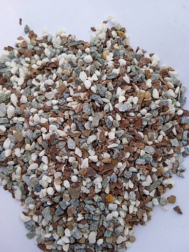 Kamenclub.ru: Мраморная крошка (щебень крошка микс: белый-зеленый-розовый) фр. 5-10 мм  купить в Крыму мрамор белый, зеленый, розовый, разноцветный, молочный декоративная ландшафтная мраморная крошка 9500 руб/т   фото КАМЕНЬ КЛУБ