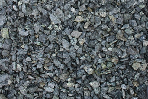 Kamenclub.ru: Щебень крошка зеленый (змеевик) фр. 3-5 мм  купить в Крыму камень змеевик зеленый, салатовый светло-зеленый мраморная каменная декоративная крошка 9000 руб/т   фото КАМЕНЬ КЛУБ