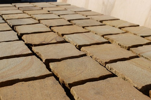 Kamenclub.ru: Песчаник брусчатка (Прага) art PSG-10-07  купить в Крыму    2600 руб/кв.м   фото КАМЕНЬ КЛУБ