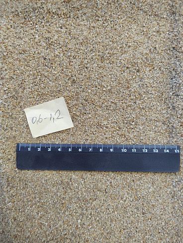 Кварцевый песок для площадок фр. 0,6-1,2 мм.  купить в Крыму фото Камень Клуб