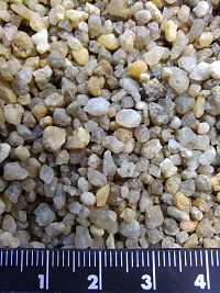 Кварцевый песок для площадок фр. 2-5 мм.  купить в Крыму фото Камень Клуб