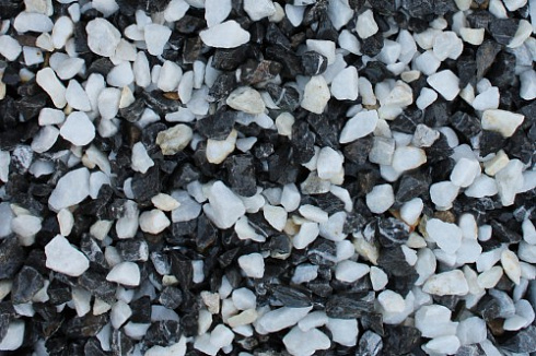 Kamenclub.ru: Мраморная крошка (щебень крошка микс: белый-зеленый-розовый) фр. 3-5 мм.  купить в Крыму мрамор белый, зеленый, розовый мраморная декоративная крошка каменная 12000 руб/т   фото КАМЕНЬ КЛУБ