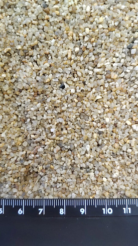 Кварцевый песок для площадок фр. 0,8 - 2 мм.  купить в Крыму фото Камень Клуб