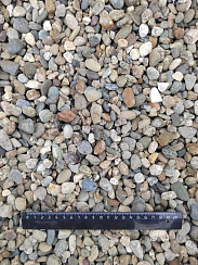 Kamenclub.ru: Галька речная окат (серая) фр.10-20 мм купить  в Крыму галька речная серая, серый, темно-серый, светло-серый, коричневый ландшафтная декоративная речная окатанная округлая галька 5000 руб/т   фото КАМЕНЬ КЛУБ